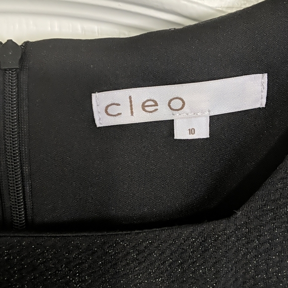 Black pencil dress - Picture 2 of 2